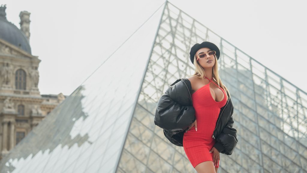 modelo - webcam - Paris - Bogota - estudio - trabajo - web cam